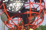 Tay & Yonna & Zariah at globe 2
